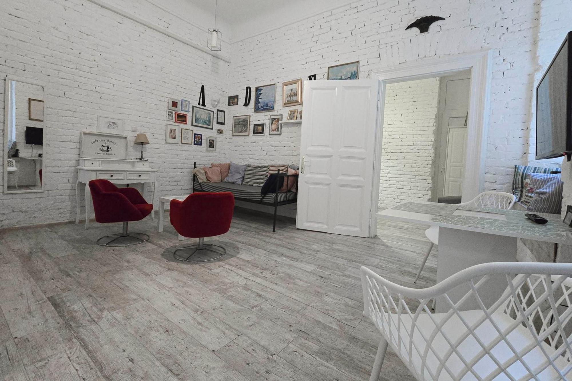 Wolf Apartment With Terrace Budapeste Exterior foto